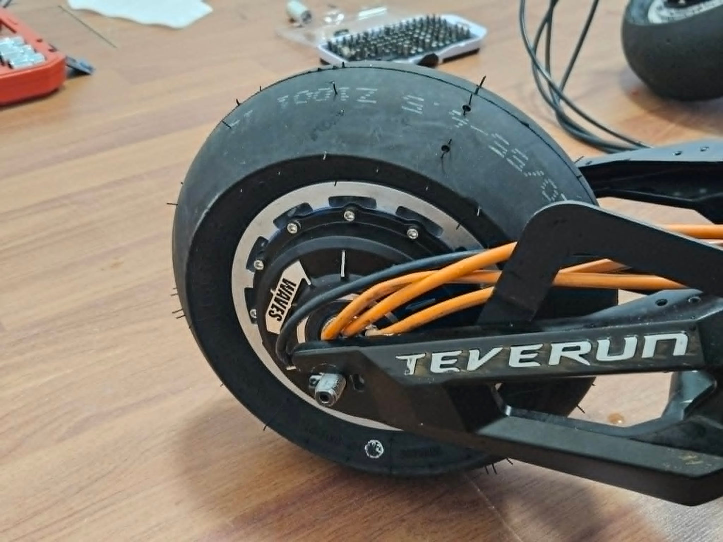 Moteur Waves compétition